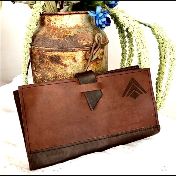 Silpada Handbags - Silpada Leather Distressed Wallet | Billfold